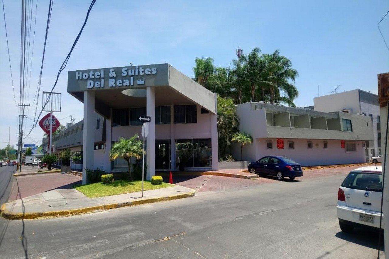 Hotel Suites Del Real ซาโปปัน ภายนอก รูปภาพ