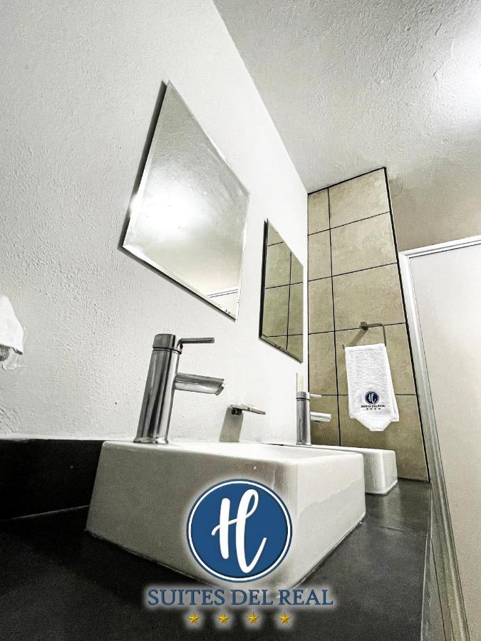 Hotel Suites Del Real ซาโปปัน ภายนอก รูปภาพ